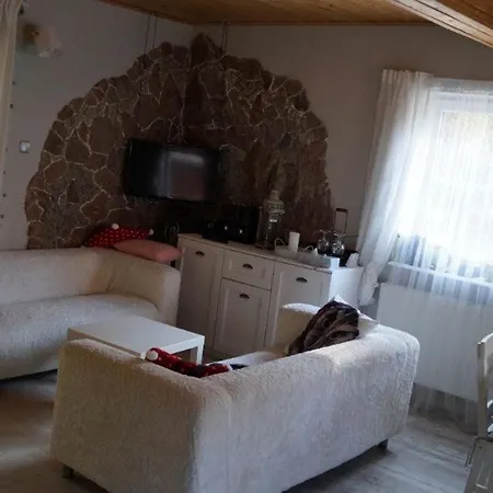 Prázdninový dům Uroczy Dom Lerniskowy W Bogaczewie Nad J. Narie Güldenboden